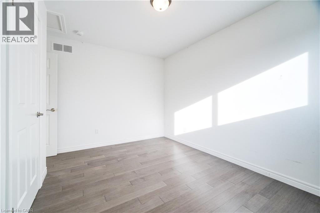 25 Patterson Drive, Brantford, Ontario  N3S 6W8 - Photo 22 - 40788399