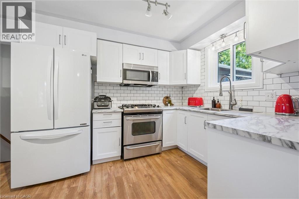 158 Barnicke Drive, Cambridge, Ontario  N3C 3M4 - Photo 8 - 40788371