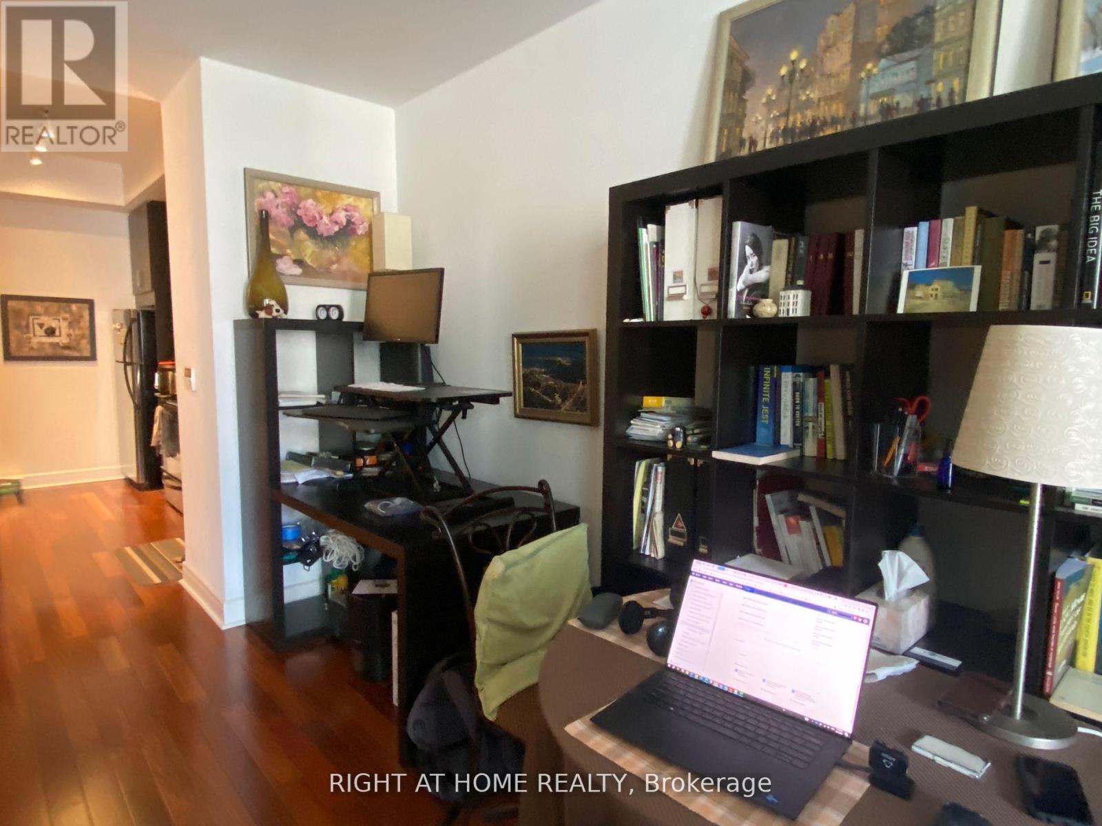 N611 - 116 George Street, Toronto, Ontario  M5A 3S2 - Photo 10 - C12545932