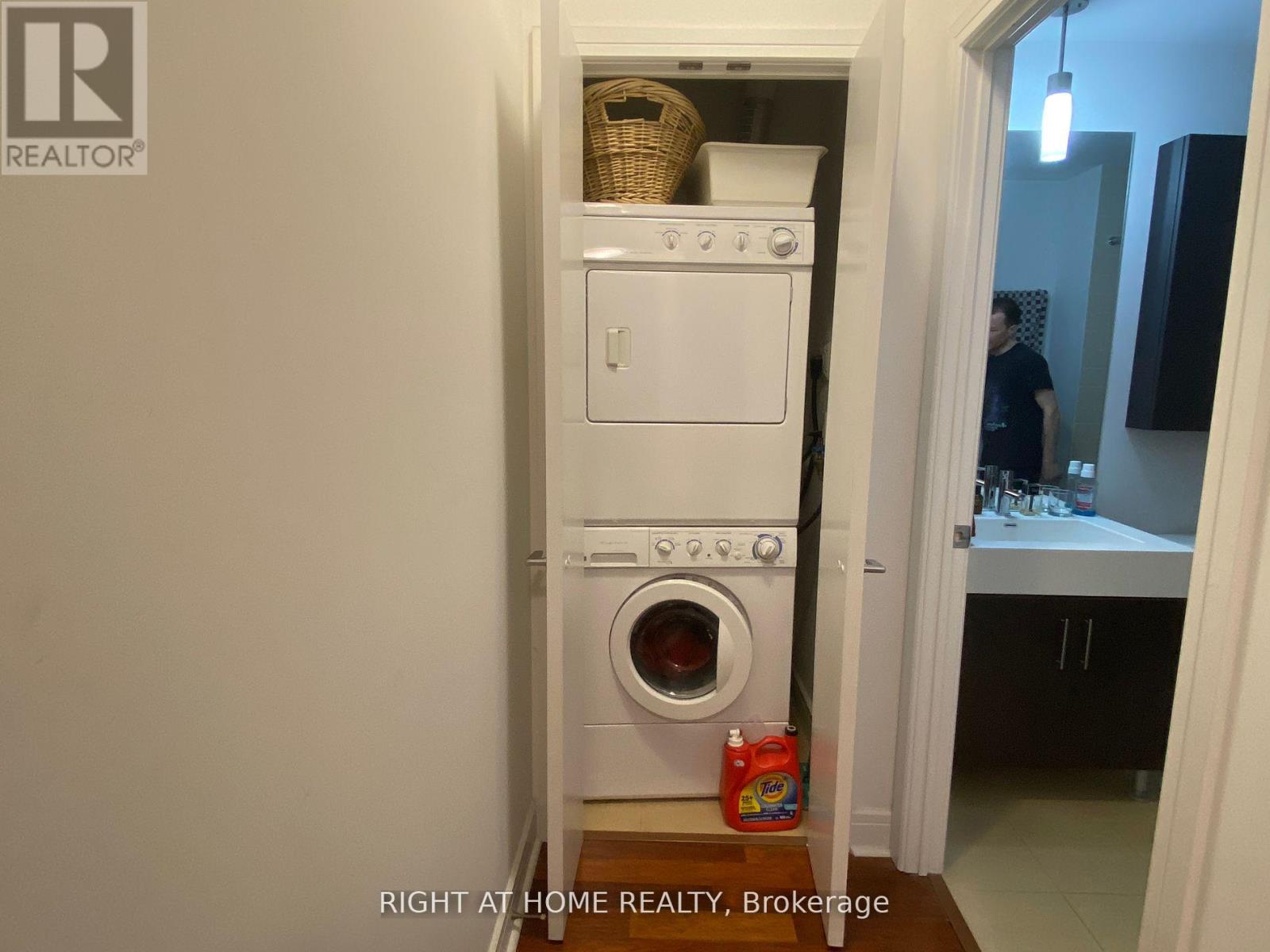 N611 - 116 George Street, Toronto, Ontario  M5A 3S2 - Photo 14 - C12545932