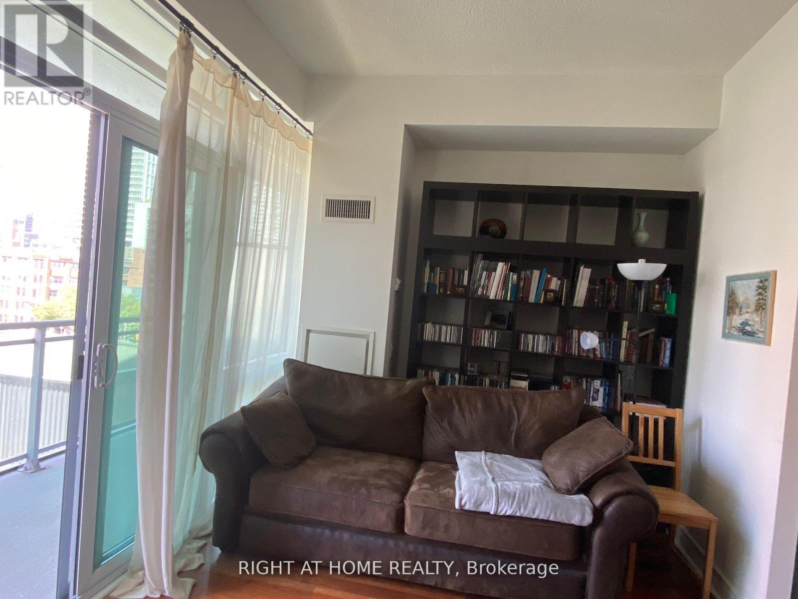 N611 - 116 George Street, Toronto, Ontario  M5A 3S2 - Photo 6 - C12545932