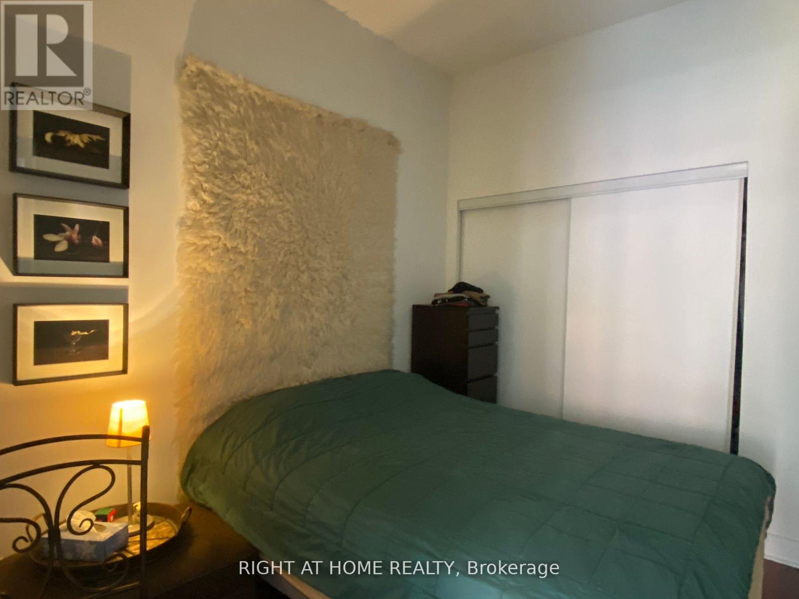 N611 - 116 George Street, Toronto, Ontario  M5A 3S2 - Photo 8 - C12545932