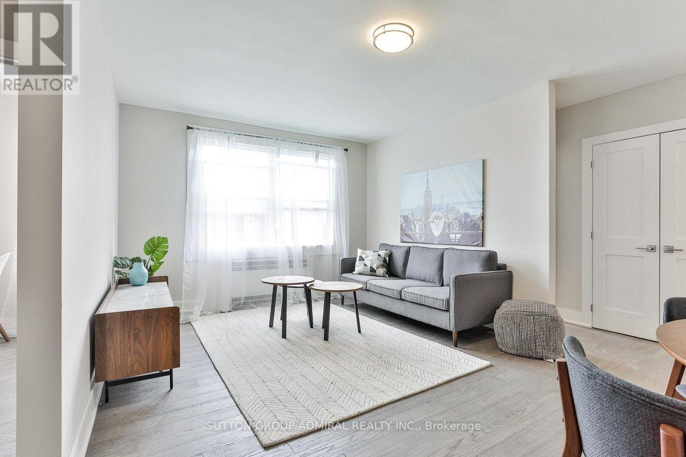 6 - 464 Spadina Road, Toronto, Ontario  M5P 2W4 - Photo 3 - C12545938