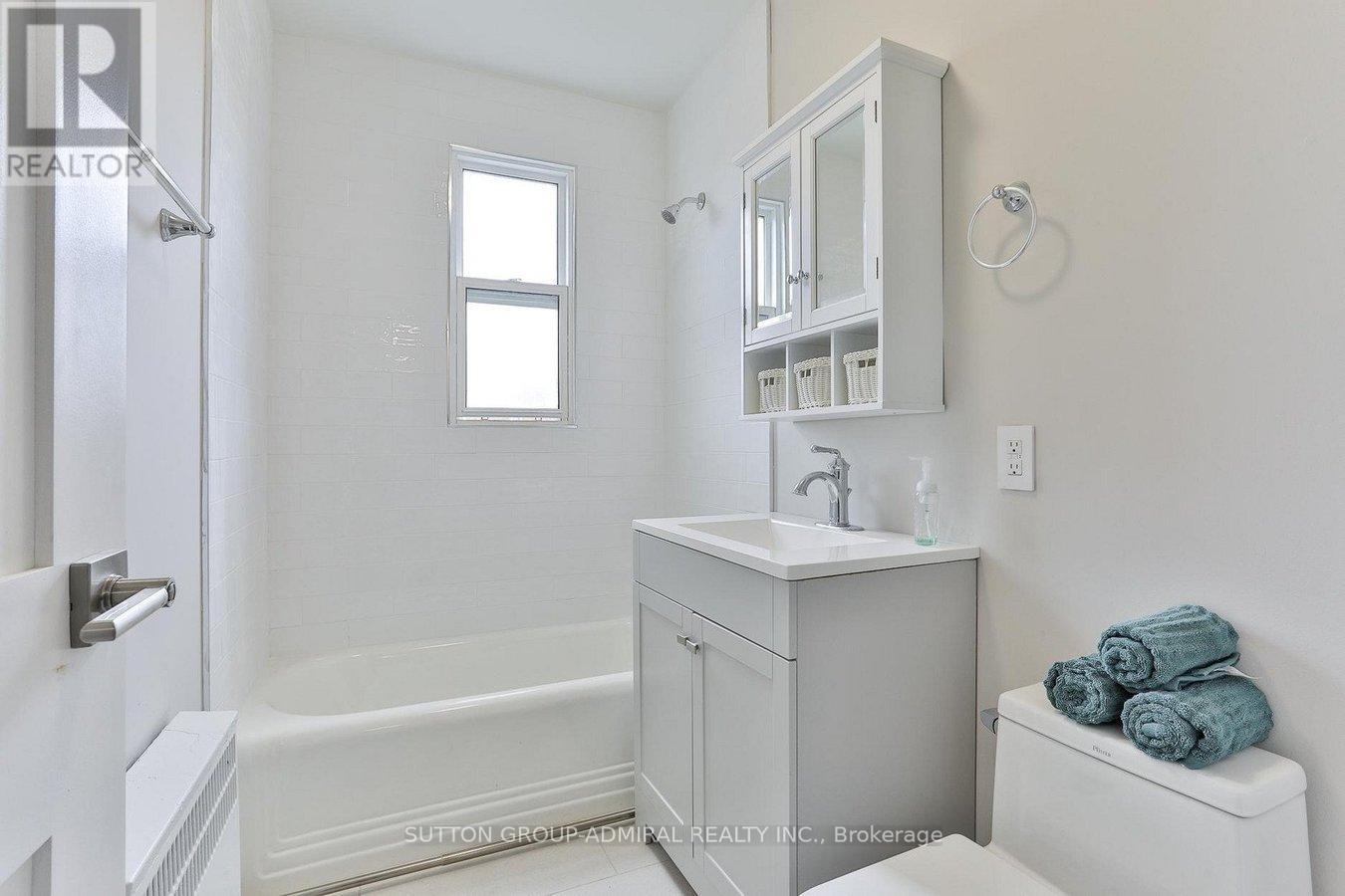 6 - 464 Spadina Road, Toronto, Ontario  M5P 2W4 - Photo 6 - C12545938