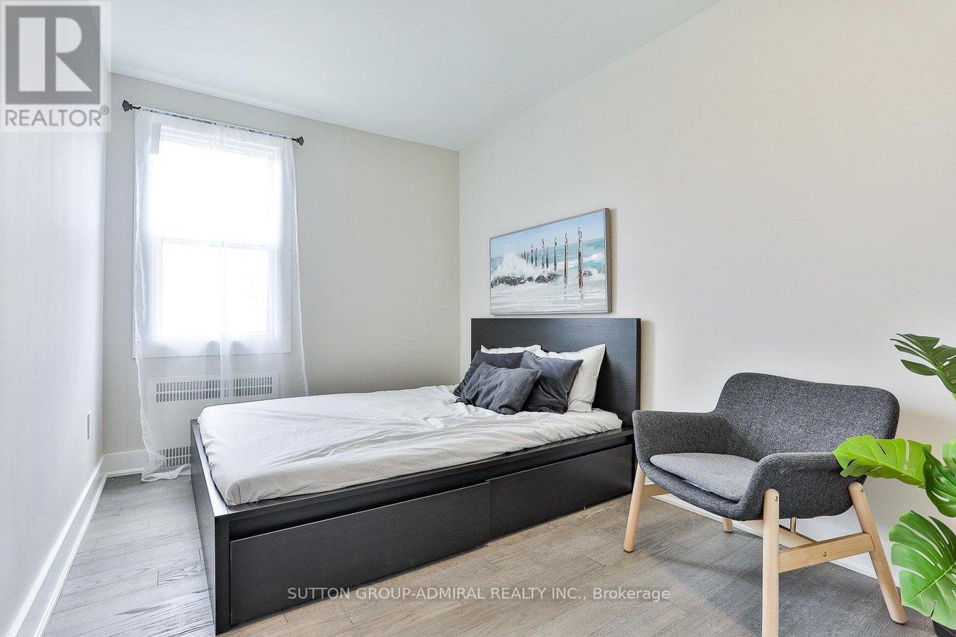 6 - 464 Spadina Road, Toronto, Ontario  M5P 2W4 - Photo 7 - C12545938