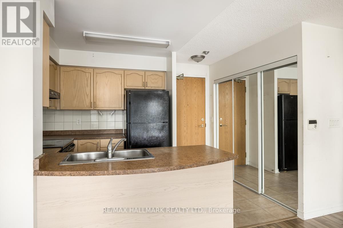 403 - 5500 Yonge Street, Toronto, Ontario  M2N 7L1 - Photo 10 - C12545958