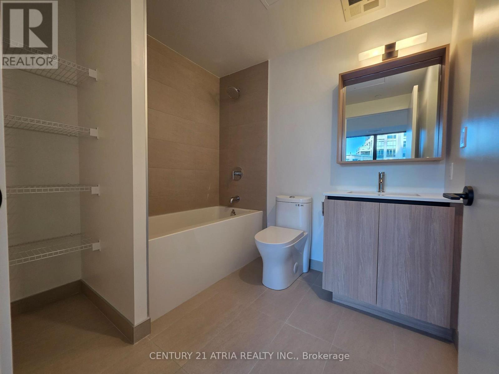 802 - 35 Parliament Street, Toronto, Ontario  M5A 1G1 - Photo 7 - C12546080