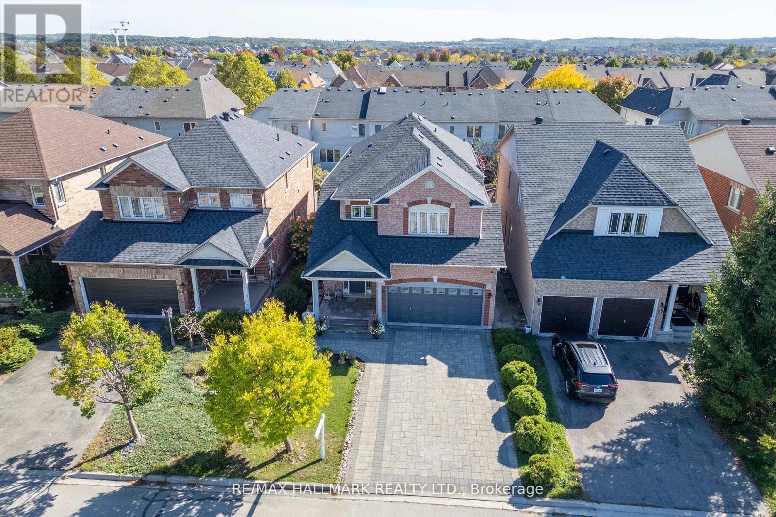 21 Brooks Avenue, Aurora, Ontario  L4G 7W2 - Photo 39 - N12458968