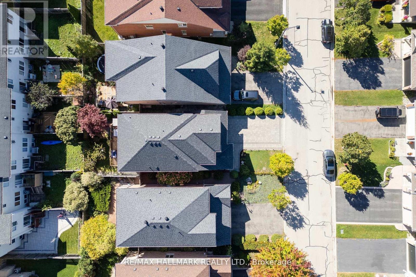 21 Brooks Avenue, Aurora, Ontario  L4G 7W2 - Photo 35 - N12458968