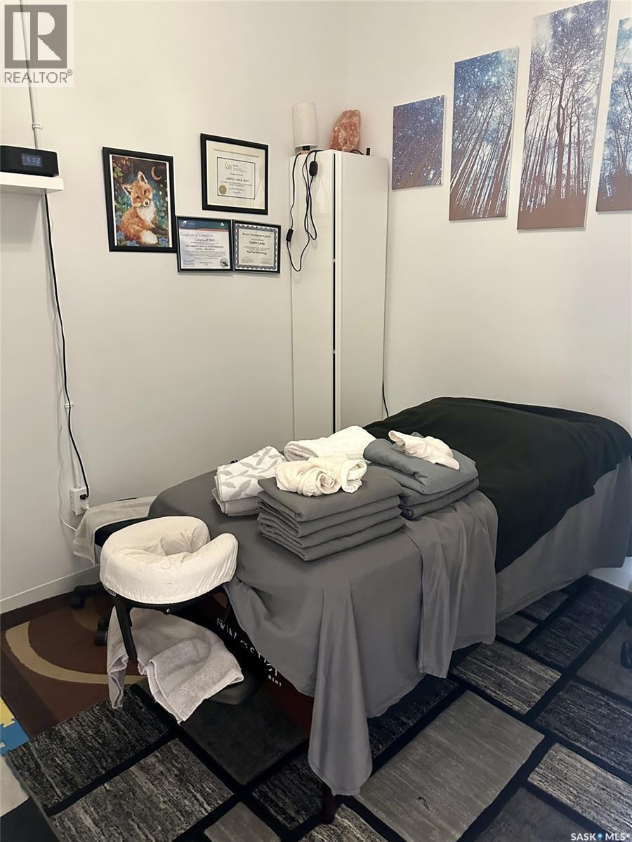 Nora Beauty Bar & Med Spa Ltd., Warman, Saskatchewan  S0K 4S5 - Photo 11 - SK024008