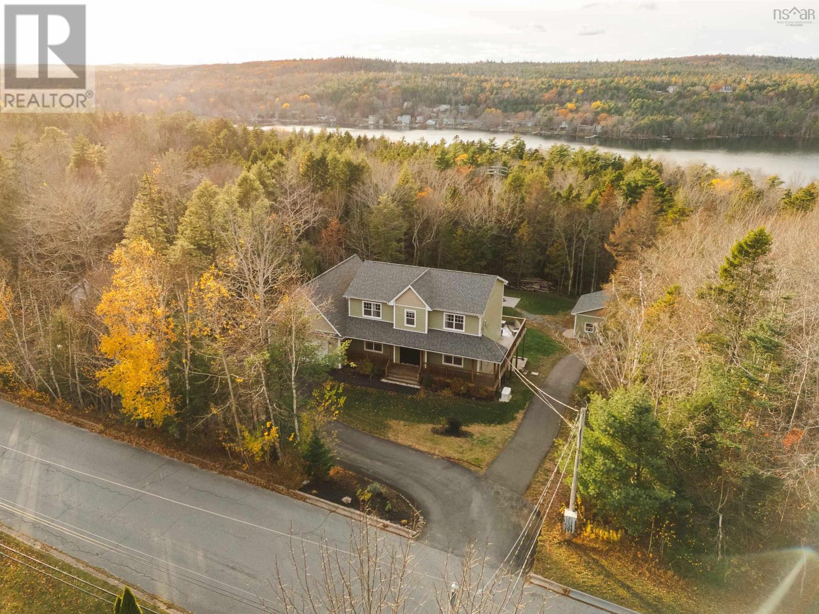 Property at 46 Karen Avenue image 3