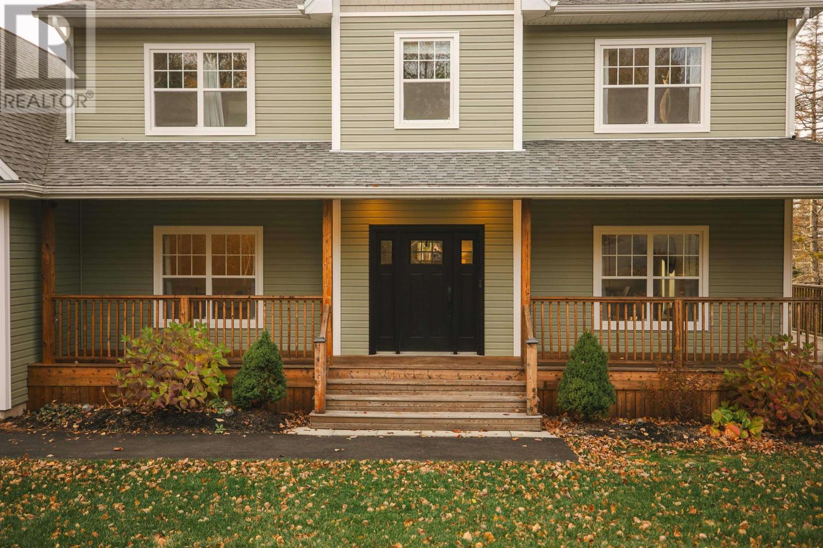 Property at 46 Karen Avenue image 4