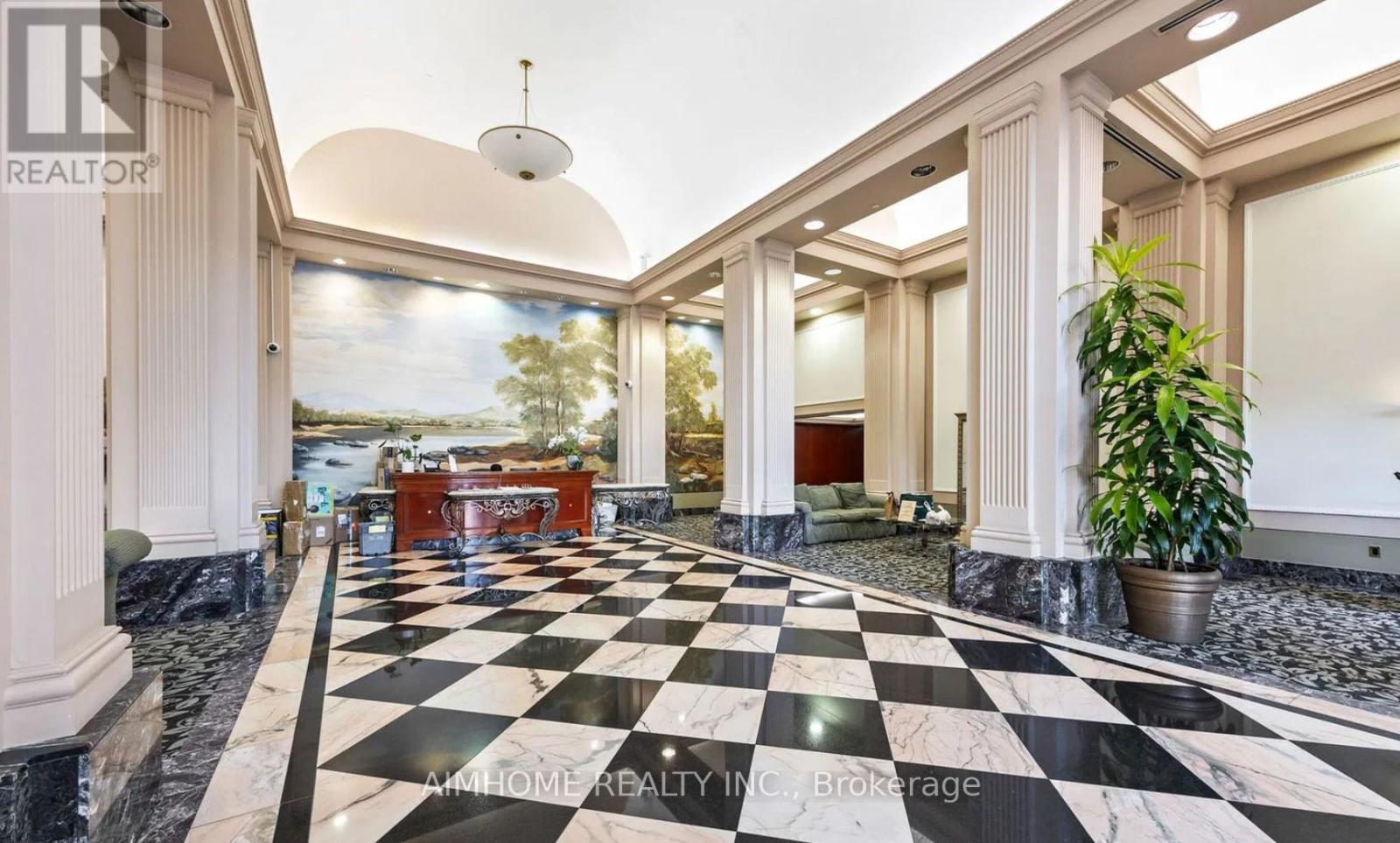 610 - 1 Lee Centre Drive, Toronto, Ontario  M1H 3J2 - Photo 2 - E12545896