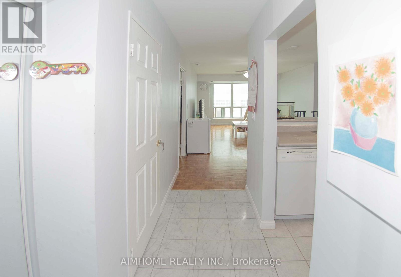 610 - 1 Lee Centre Drive, Toronto, Ontario  M1H 3J2 - Photo 3 - E12545896