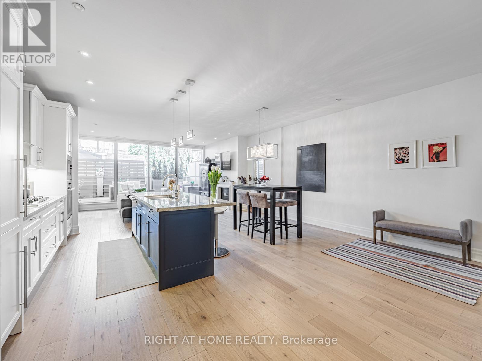 207 - 1 Rainsford Road, Toronto, Ontario  M4L 3N5 - Photo 6 - E12546006