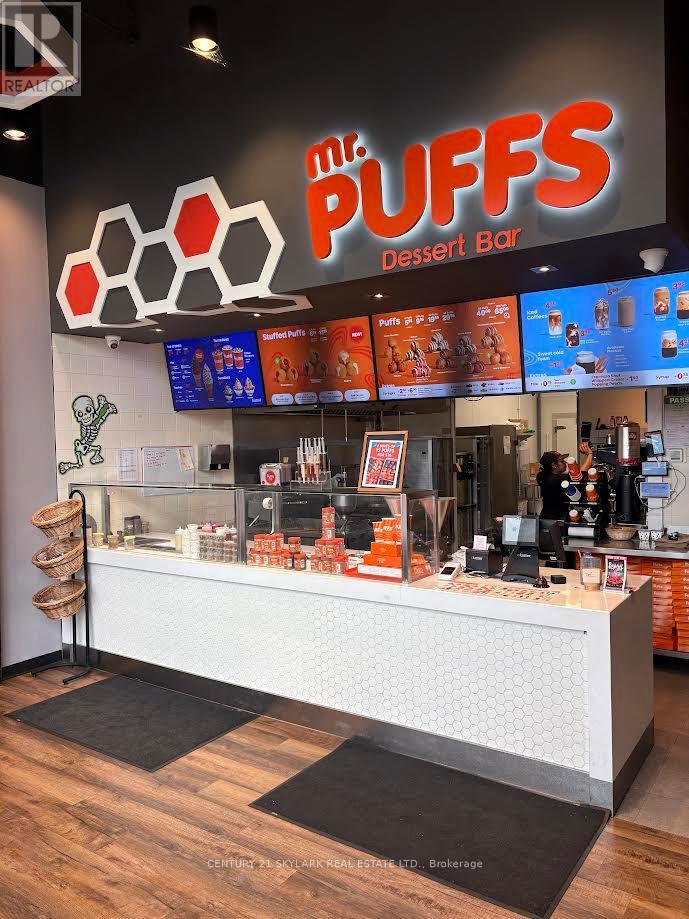 1299 Barton Street, Hamilton, Ontario  L8H 2V4 - Photo 4 - X12545472