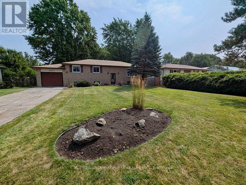 2061 Craig Road, Innisfil, Ontario  L9S 1T2 - Photo 2 - N12545898