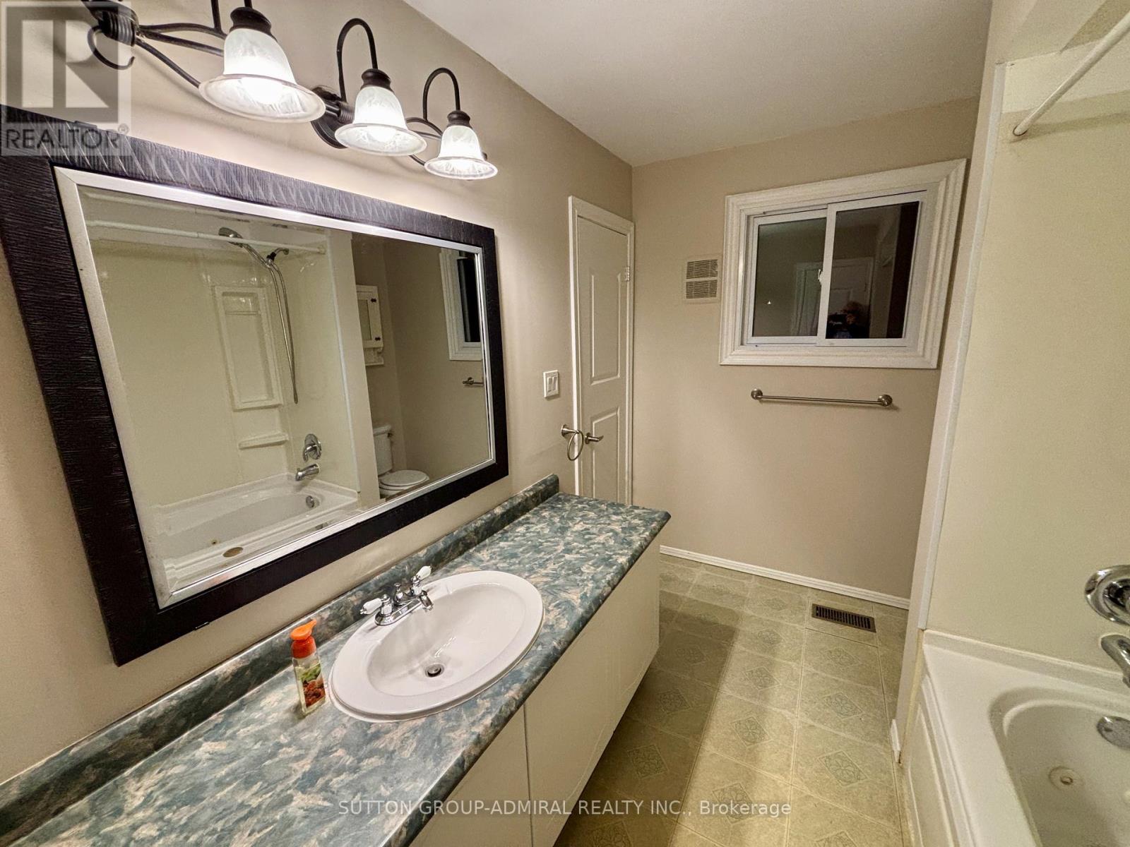 2061 Craig Road, Innisfil, Ontario  L9S 1T2 - Photo 22 - N12545898