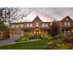 4 GALLOWAY CRESCENT, Uxbridge, Ontario