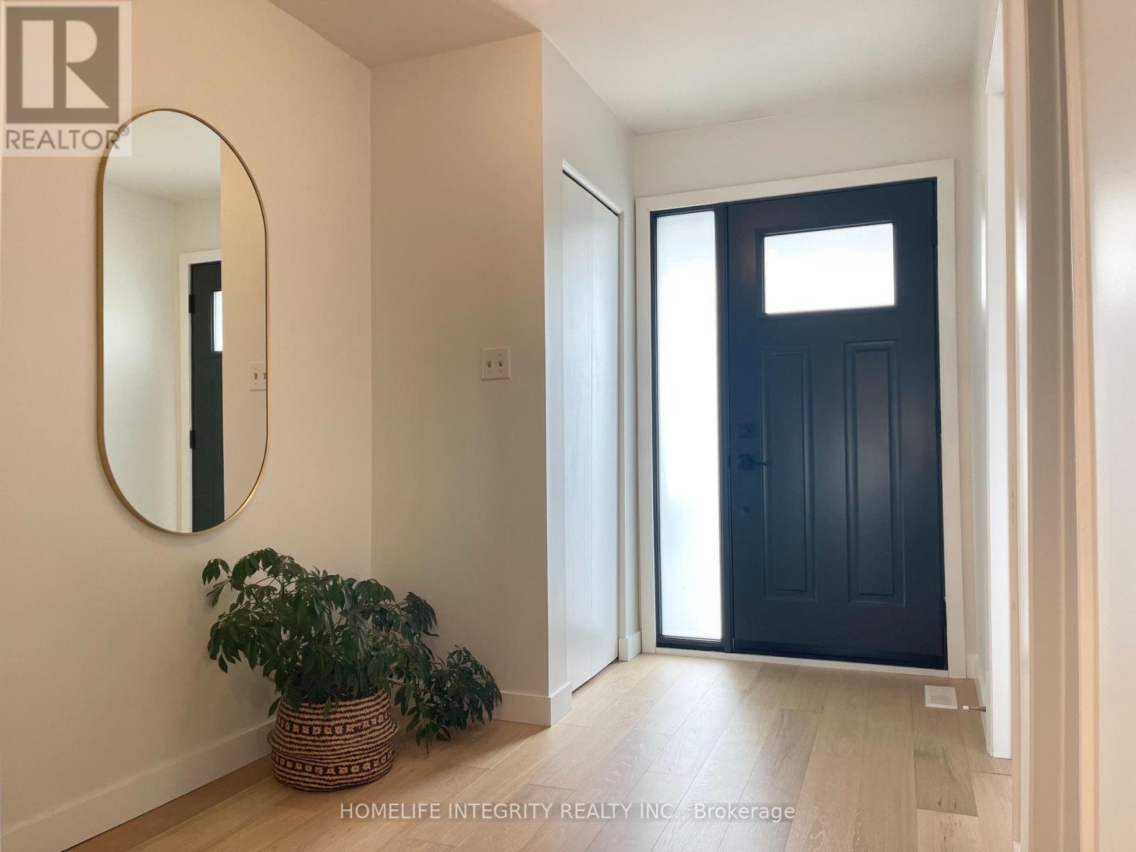 180 Beattie Avenue, New Tecumseth, Ontario  L9R 1C1 - Photo 2 - N12545964