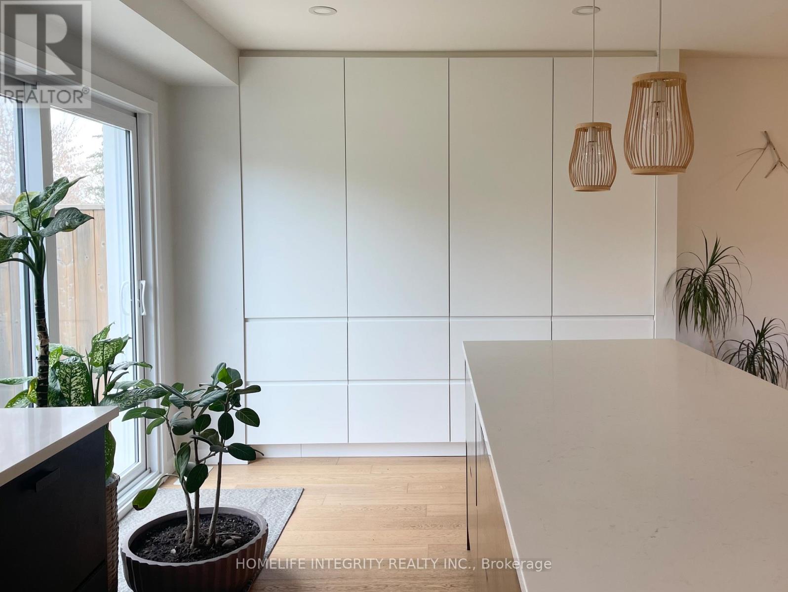 180 Beattie Avenue, New Tecumseth, Ontario  L9R 1C1 - Photo 6 - N12545964