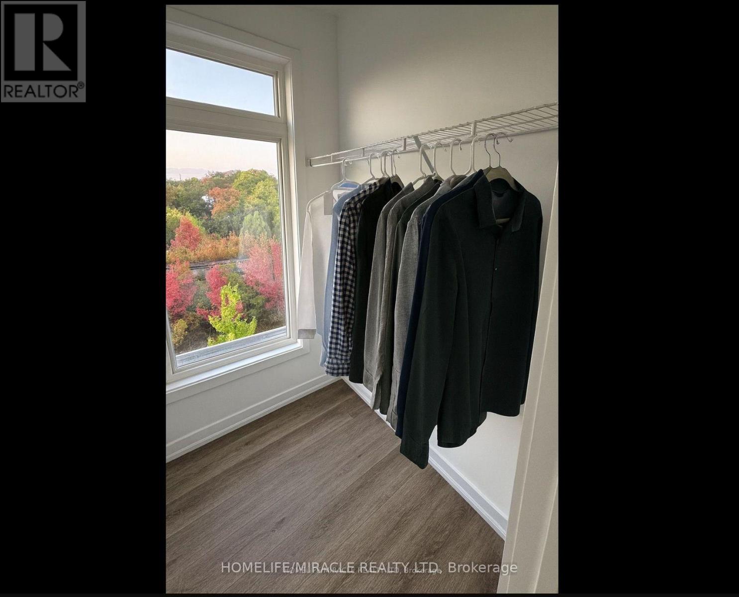 234 Dalhousie Street, Vaughan, Ontario  L4L 9S1 - Photo 5 - N12545990