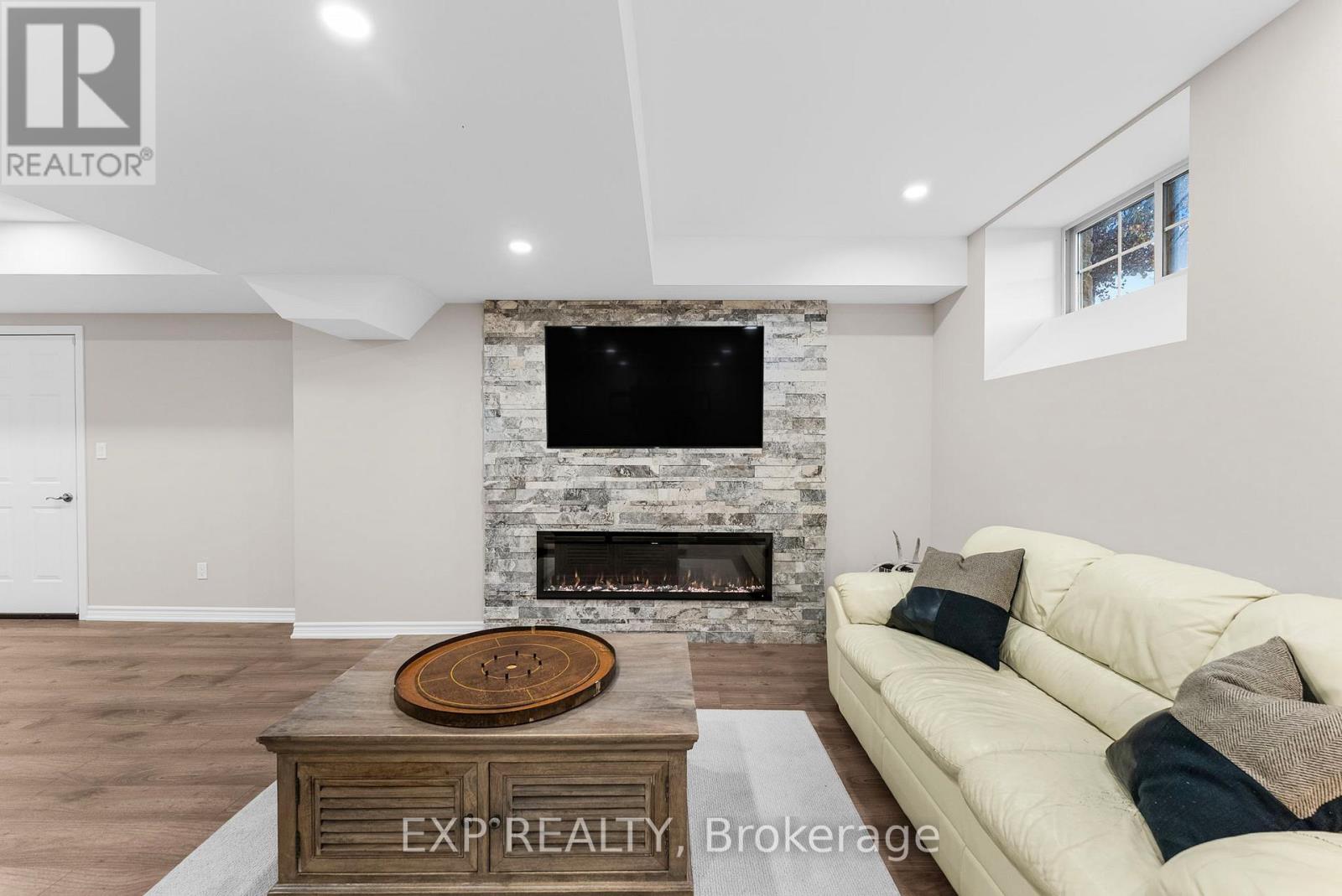 7 Vita Stephanie Court, Georgina, Ontario  L0E 1R0 - Photo 35 - N12546068