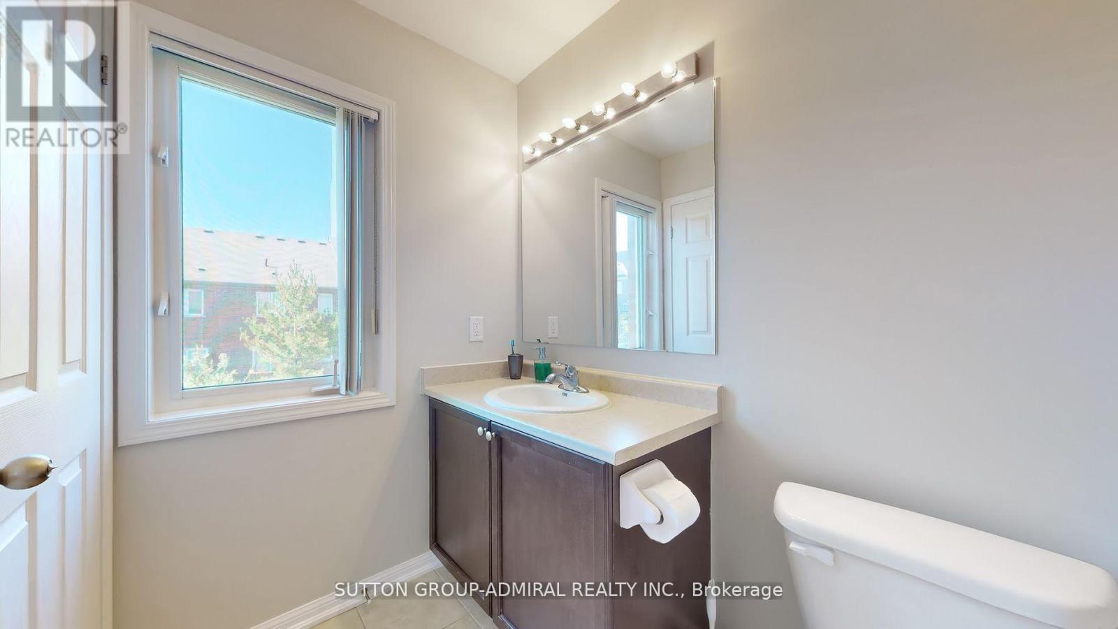 46 Edwin Pearson Street, Aurora, Ontario  L4G 0S1 - Photo 25 - N12546070