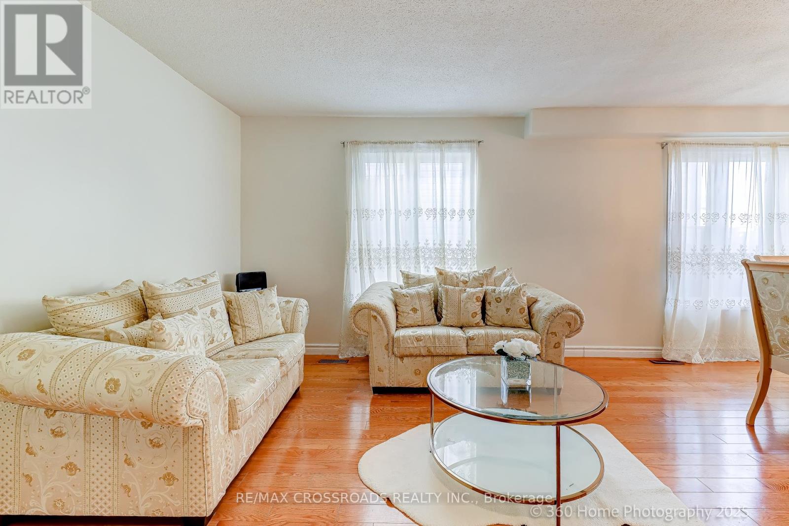 29 Billingsley Crescent, Markham, Ontario  L3S 4P2 - Photo 2 - N12546100