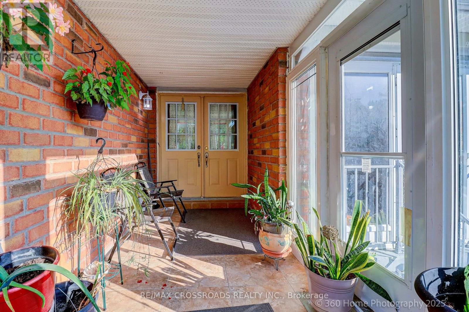 29 Billingsley Crescent, Markham, Ontario  L3S 4P2 - Photo 4 - N12546100