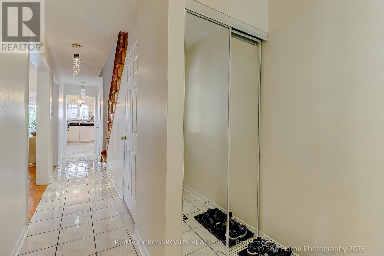 29 Billingsley Crescent, Markham, Ontario  L3S 4P2 - Photo 5 - N12546100