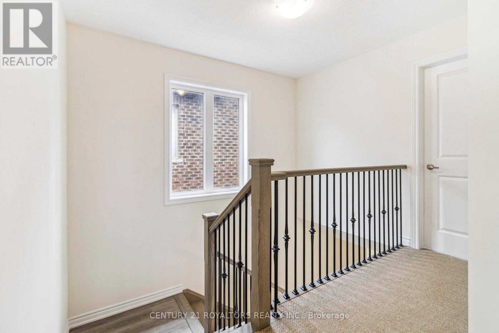 25 Ferragine Crescent, Bradford West Gwillimbury, Ontario  L3Z 4J9 - Photo 22 - N12546110