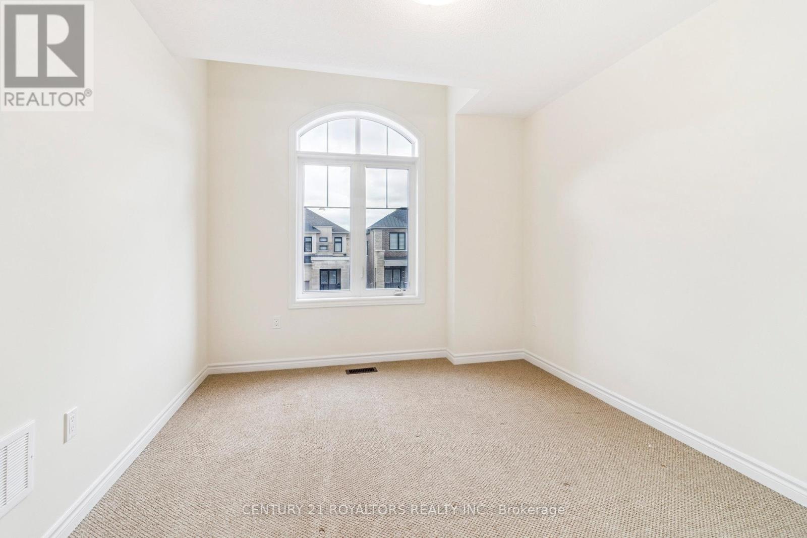 25 Ferragine Crescent, Bradford West Gwillimbury, Ontario  L3Z 4J9 - Photo 26 - N12546110