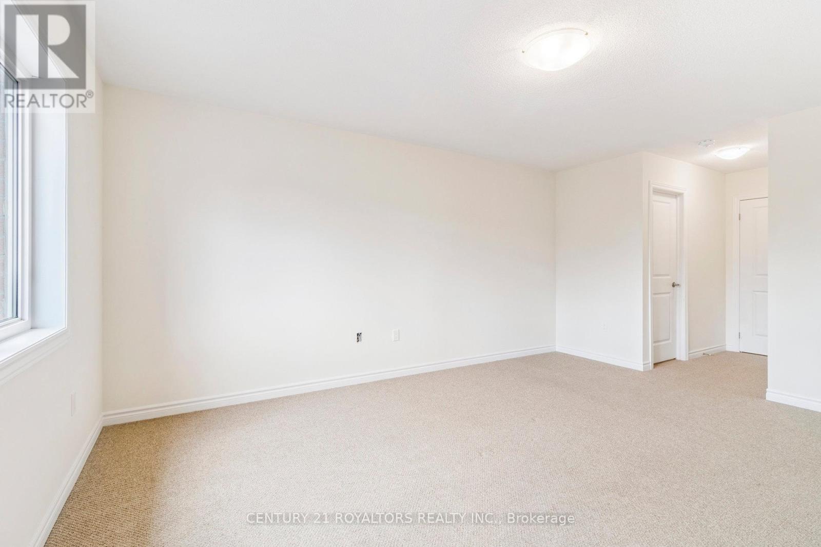 25 Ferragine Crescent, Bradford West Gwillimbury, Ontario  L3Z 4J9 - Photo 31 - N12546110