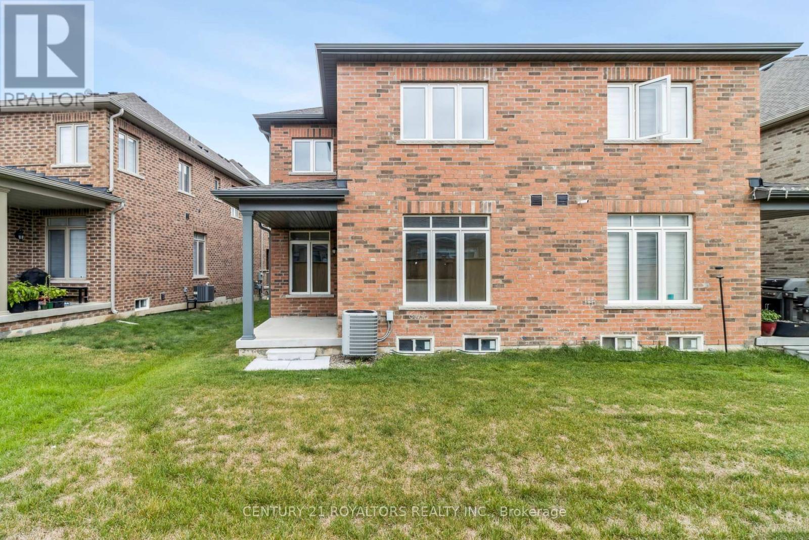 25 Ferragine Crescent, Bradford West Gwillimbury, Ontario  L3Z 4J9 - Photo 41 - N12546110