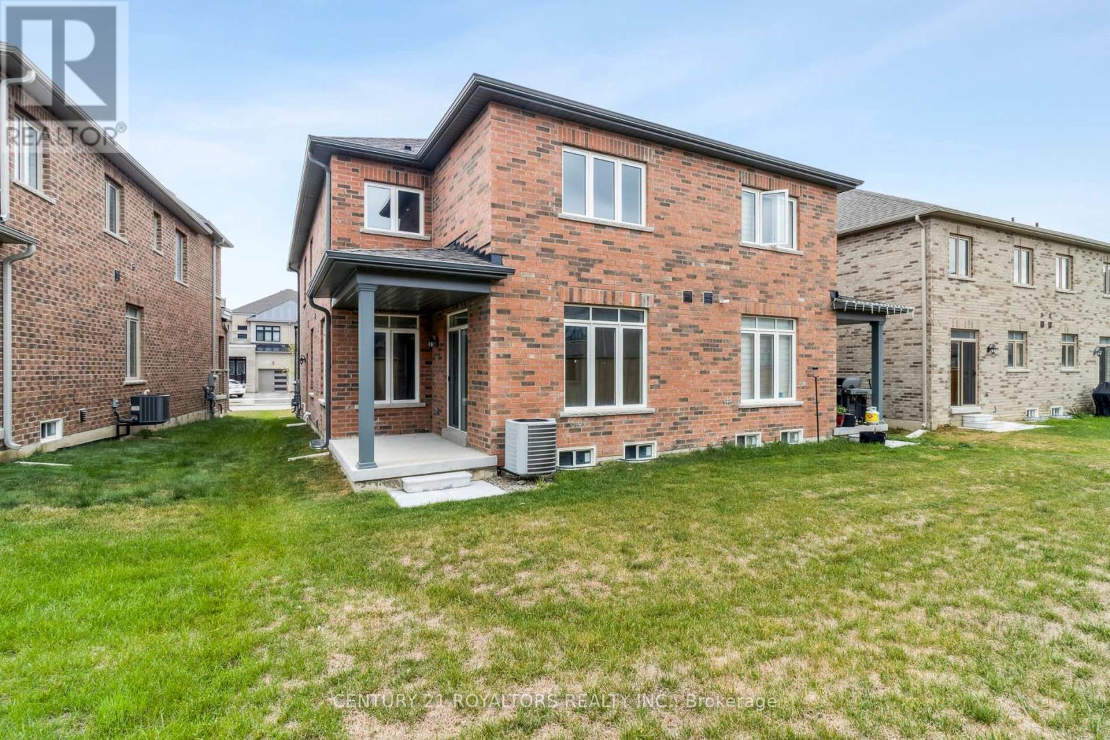 25 Ferragine Crescent, Bradford West Gwillimbury, Ontario  L3Z 4J9 - Photo 42 - N12546110