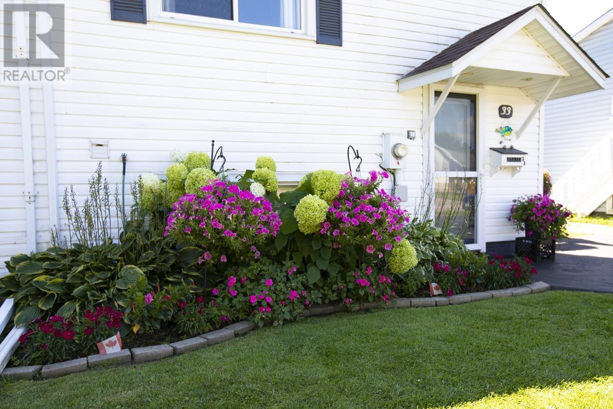 33 Breton Rd, Sault Ste. Marie, Ontario P6B 5S9 - Photo 3 - SM252726