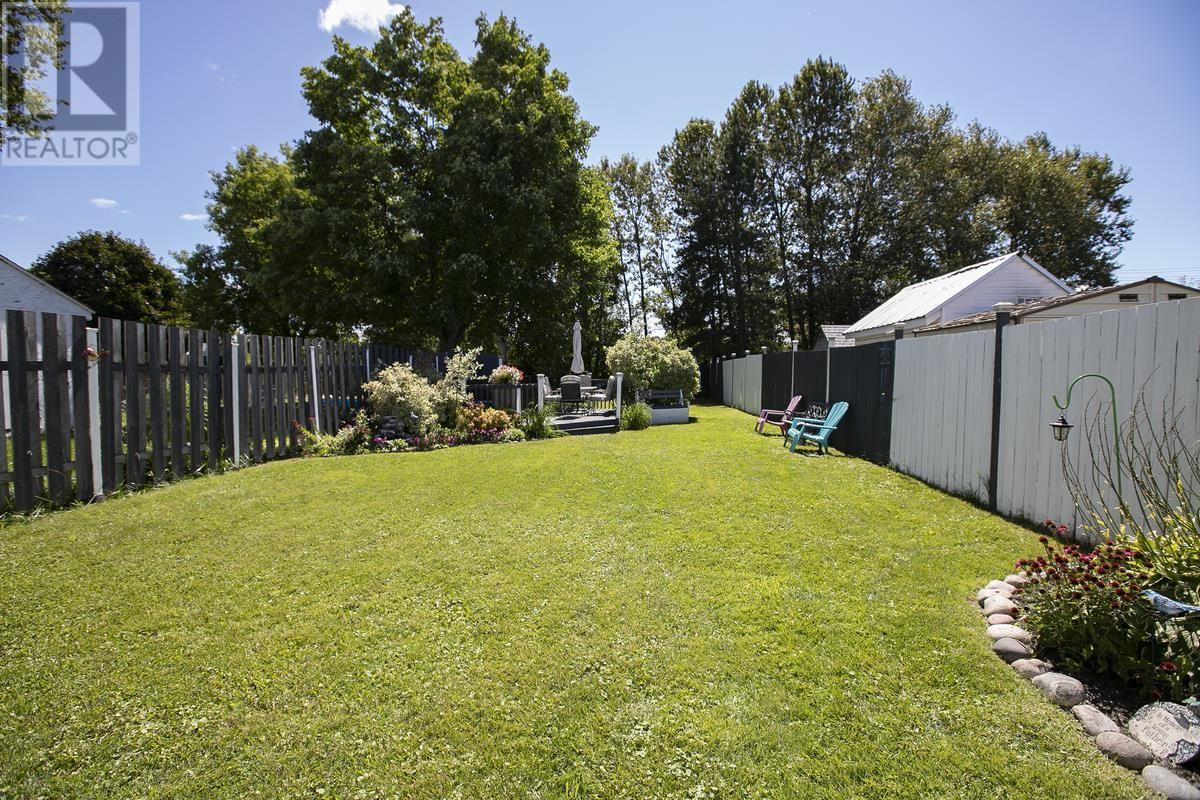 33 Breton Rd, Sault Ste. Marie, Ontario P6B 5S9 - Photo 7 - SM252726