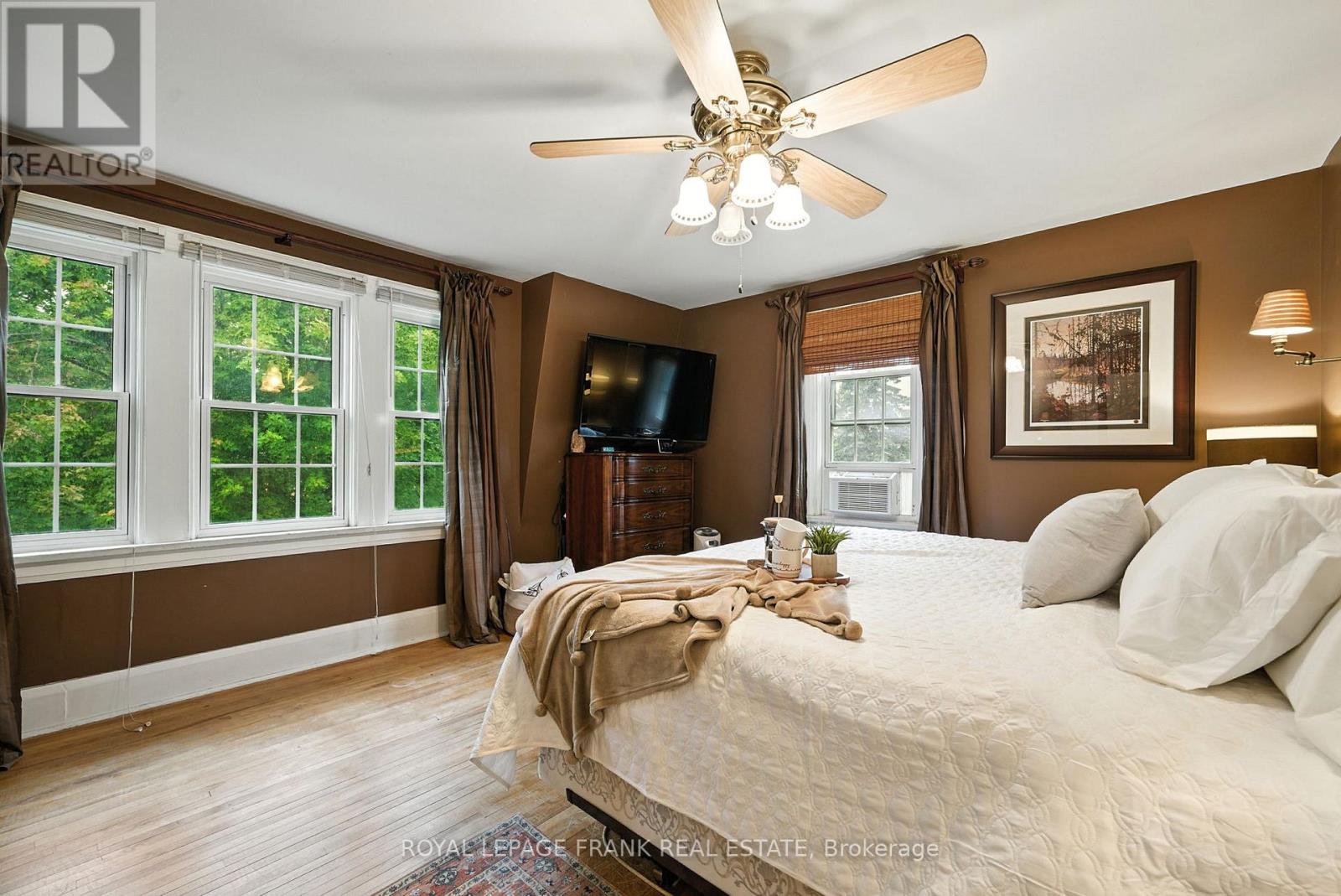 402 Eldon Road, Kawartha Lakes, Ontario K0M 2C0 - Photo 24 - X12469352