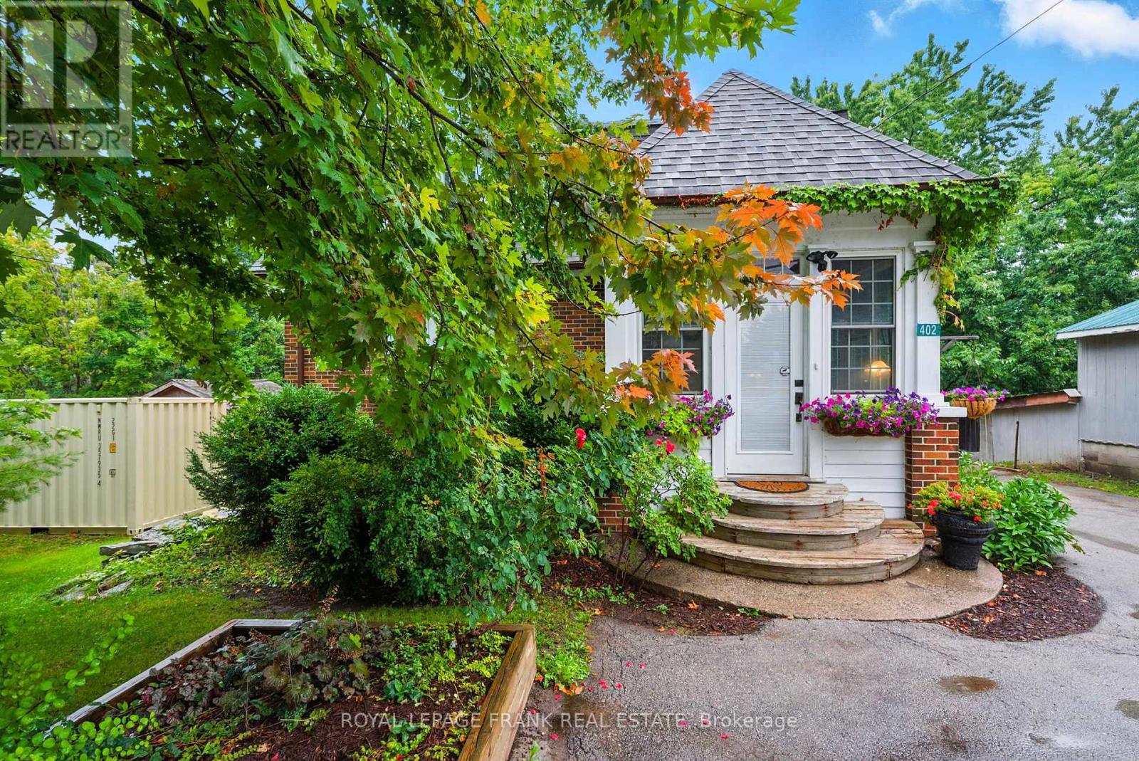 402 Eldon Road, Kawartha Lakes, Ontario K0M 2C0 - Photo 3 - X12469352