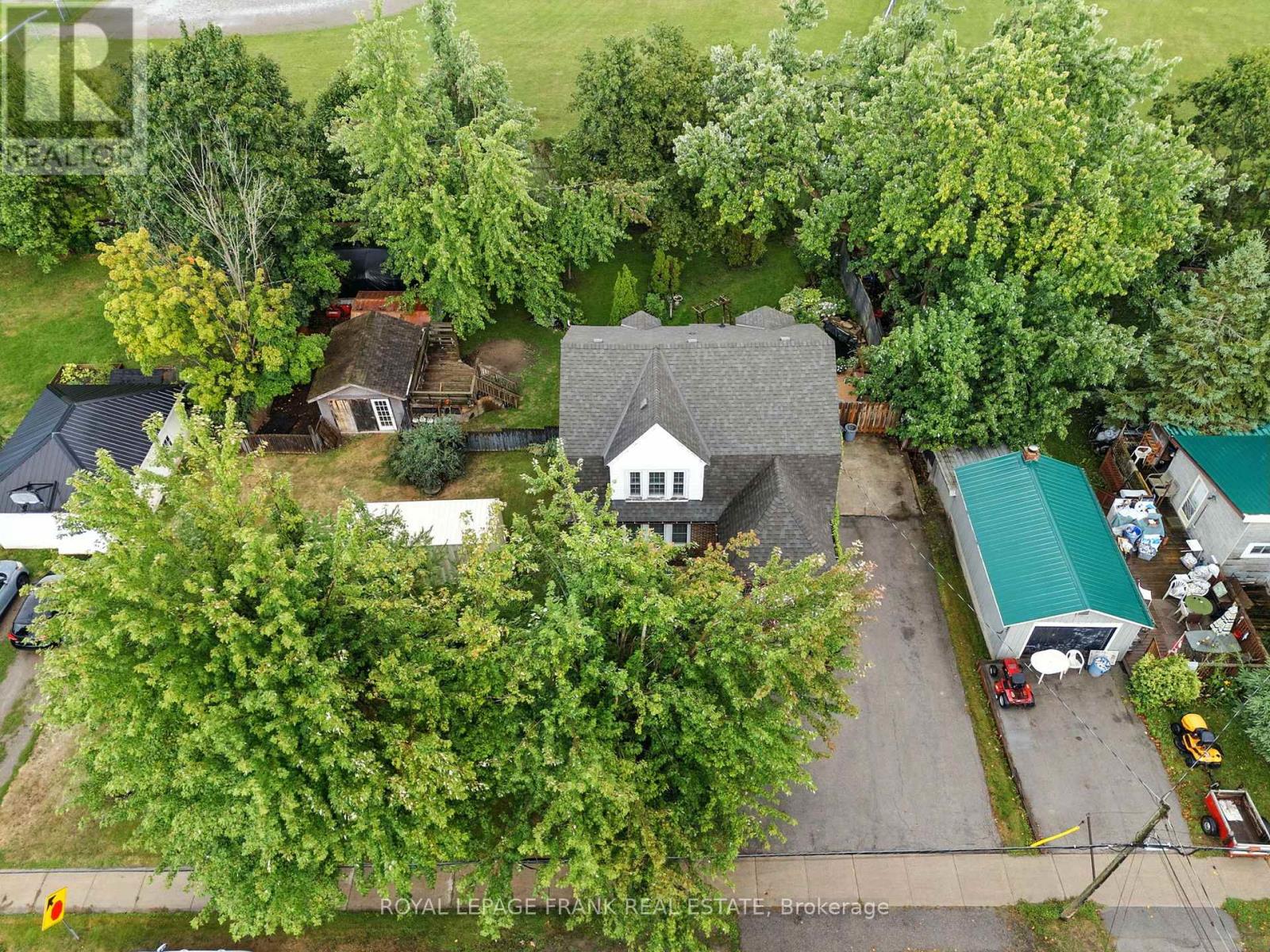 402 Eldon Road, Kawartha Lakes, Ontario K0M 2C0 - Photo 6 - X12469352