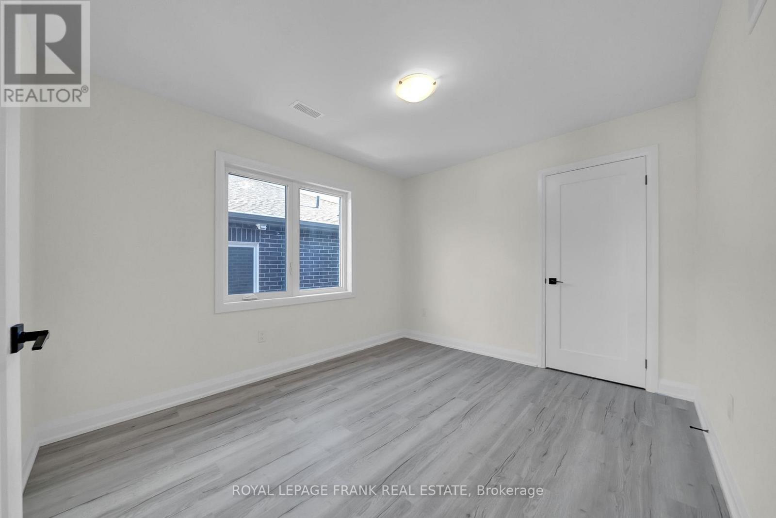 327 Anderson Avenue, Oshawa, Ontario L1J 2N8 - Photo 17 - E12546126