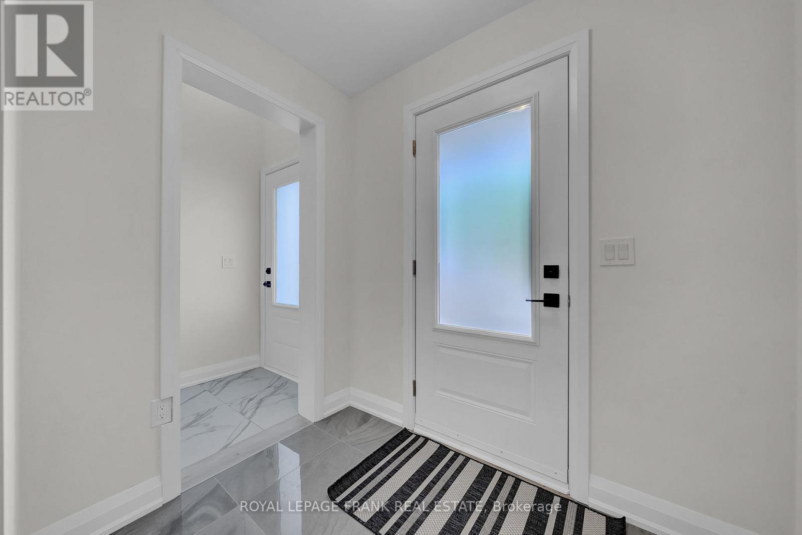 329 Anderson Avenue, Oshawa, Ontario L1J 2N8 - Photo 3 - E12546128