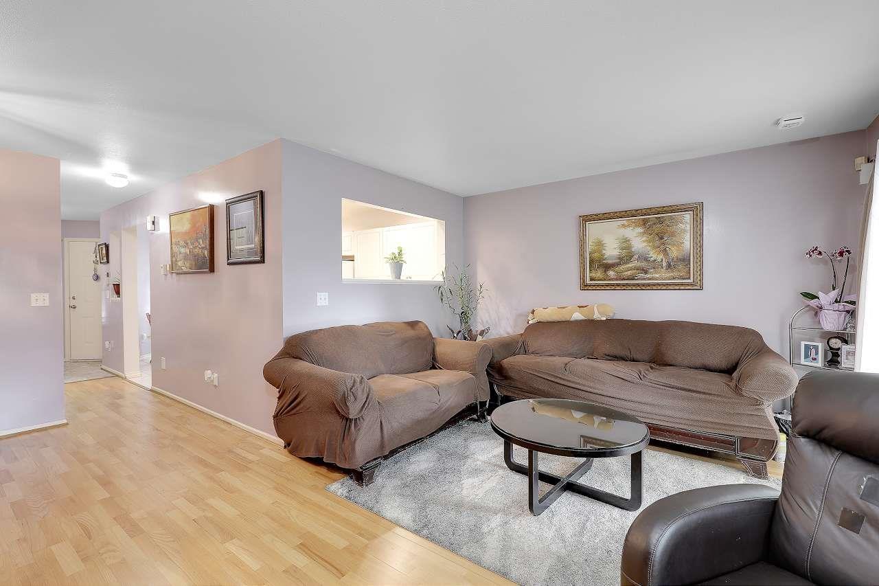 30 10038 155 Street Street, Surrey, British Columbia  V3R 0S2 - Photo 2 - R3067439