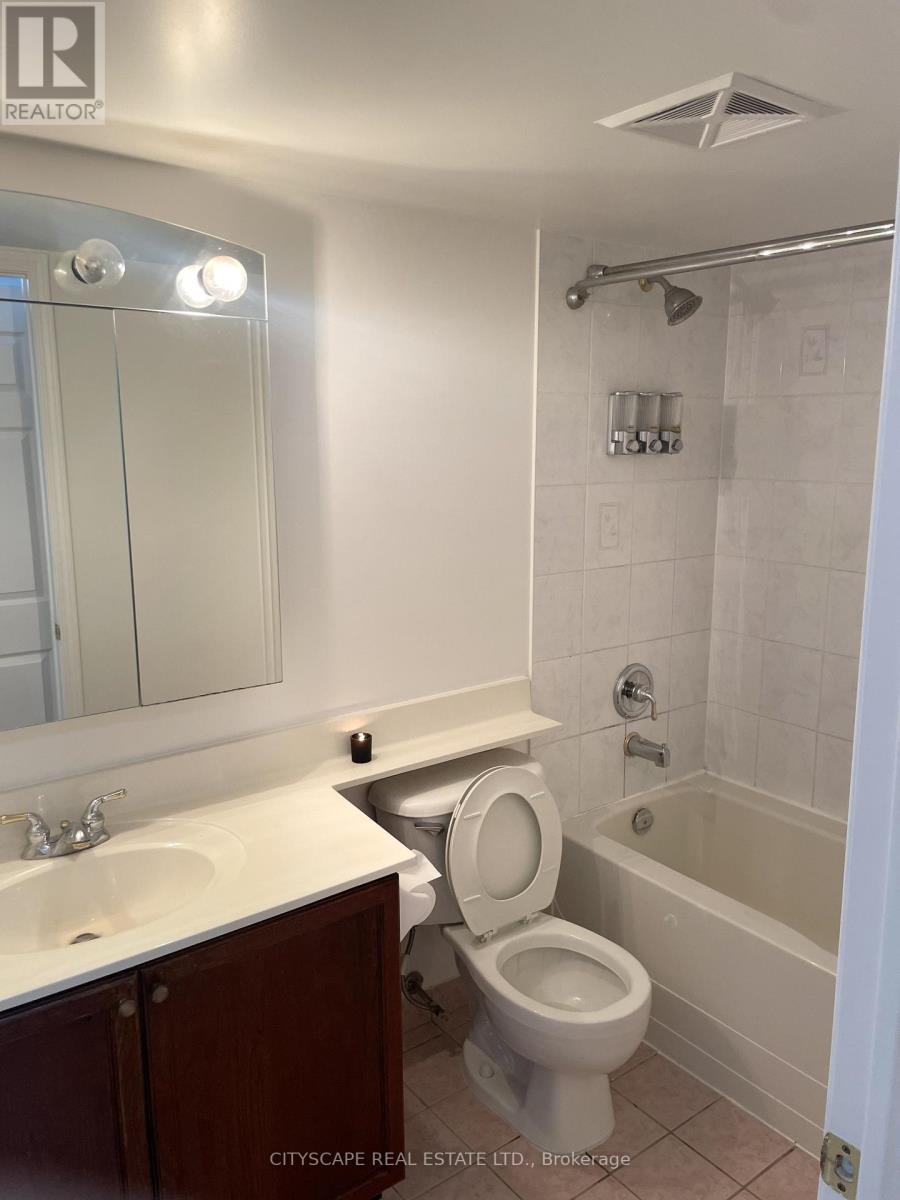 309 - 4889 Kimbermount Avenue, Mississauga, Ontario  L5M 7R9 - Photo 16 - W12538944