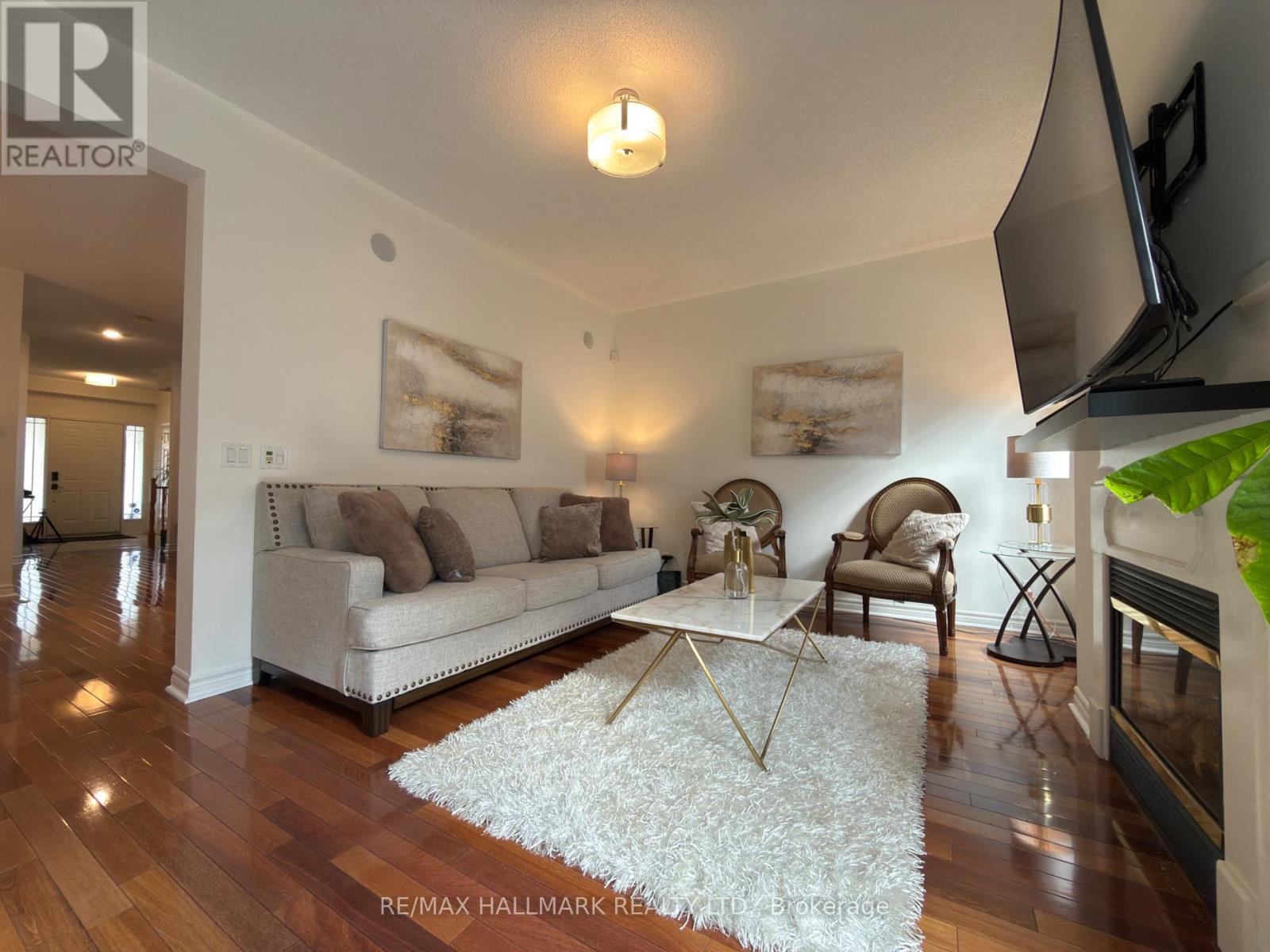 21 Brooks Avenue, Aurora, Ontario  L4G 7W2 - Photo 48 - N12458968