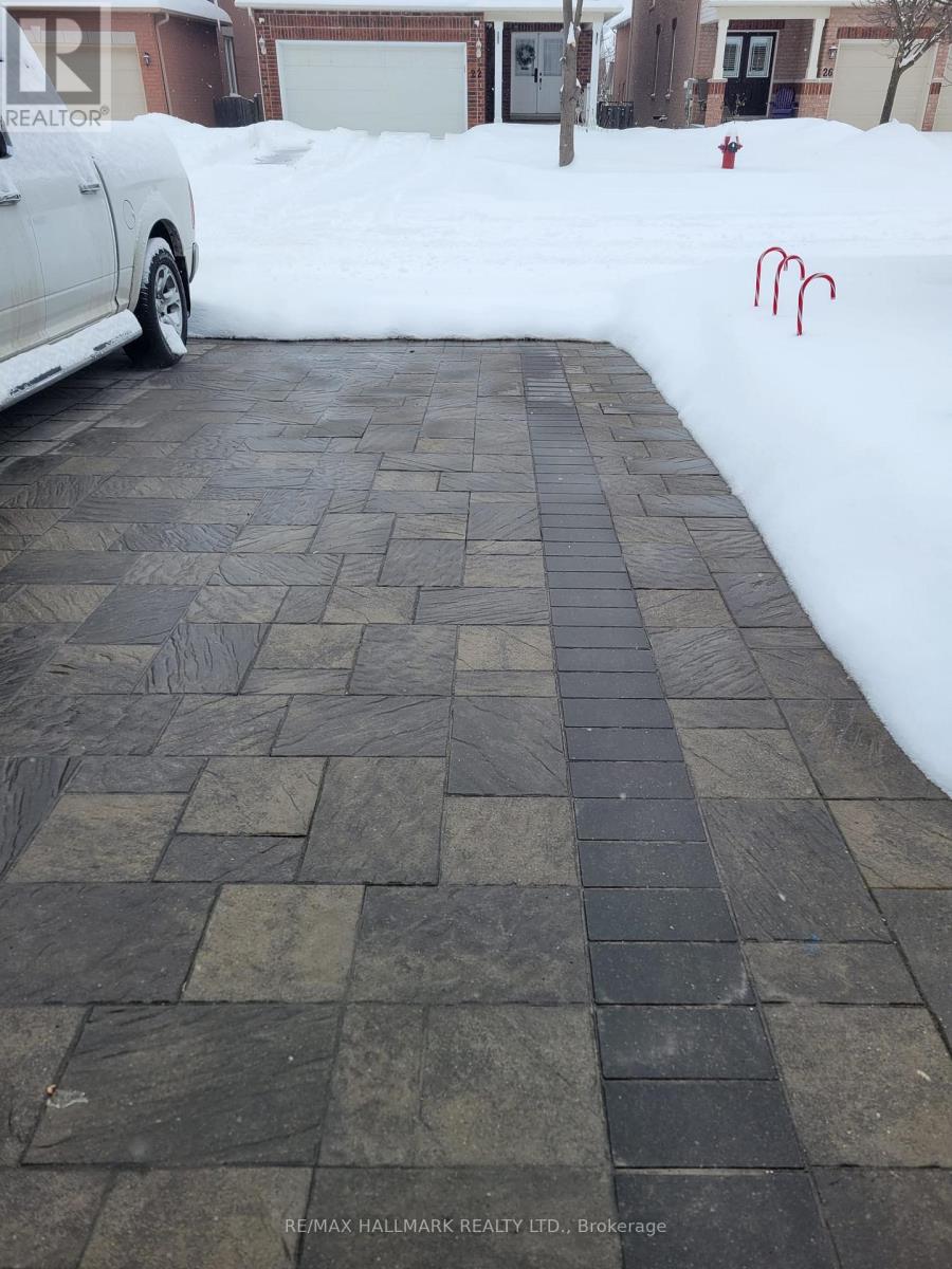 21 Brooks Avenue, Aurora, Ontario  L4G 7W2 - Photo 49 - N12458968