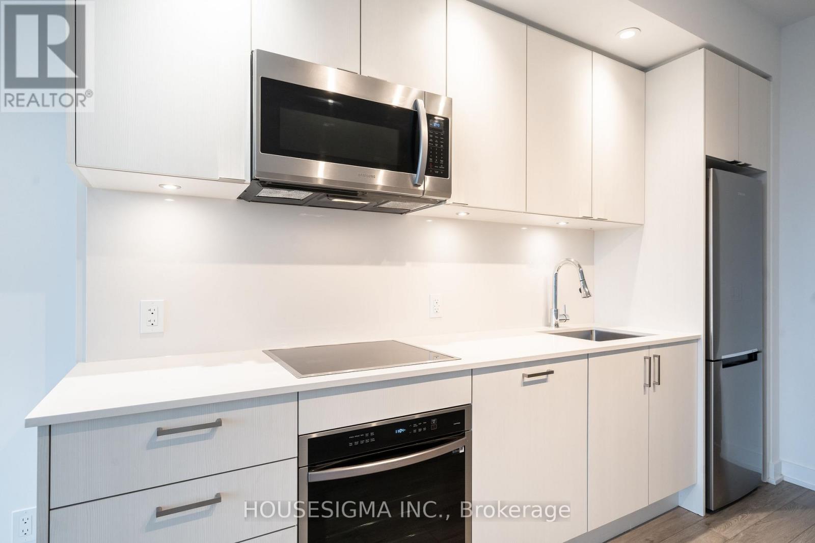 2815 - 1928 Lake Shore Boulevard W, Toronto, Ontario  M6S 1A1 - Photo 2 - W12545902