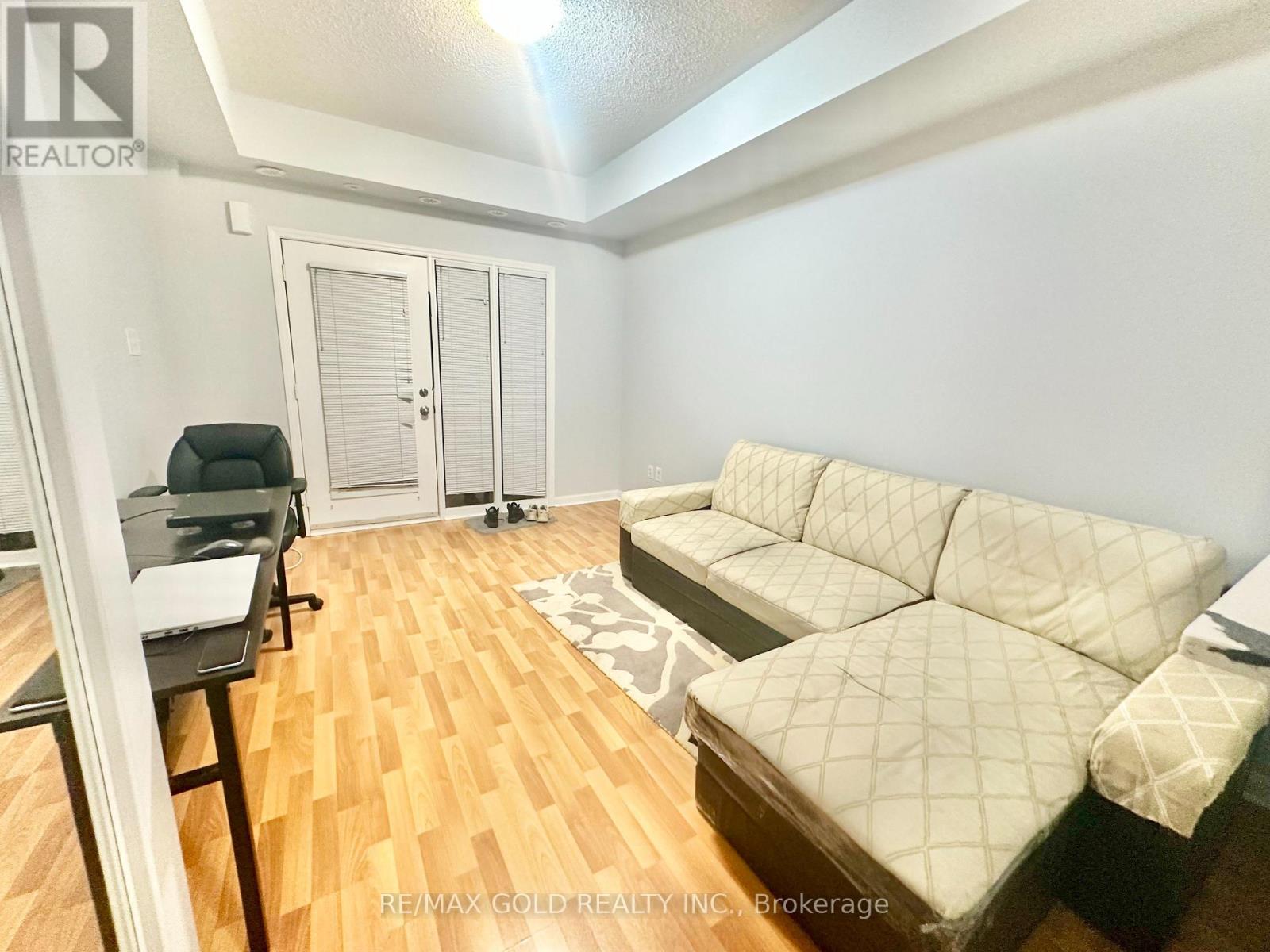 77 - 2891 Rio Court, Mississauga, Ontario  L5M 0S3 - Photo 2 - W12545952