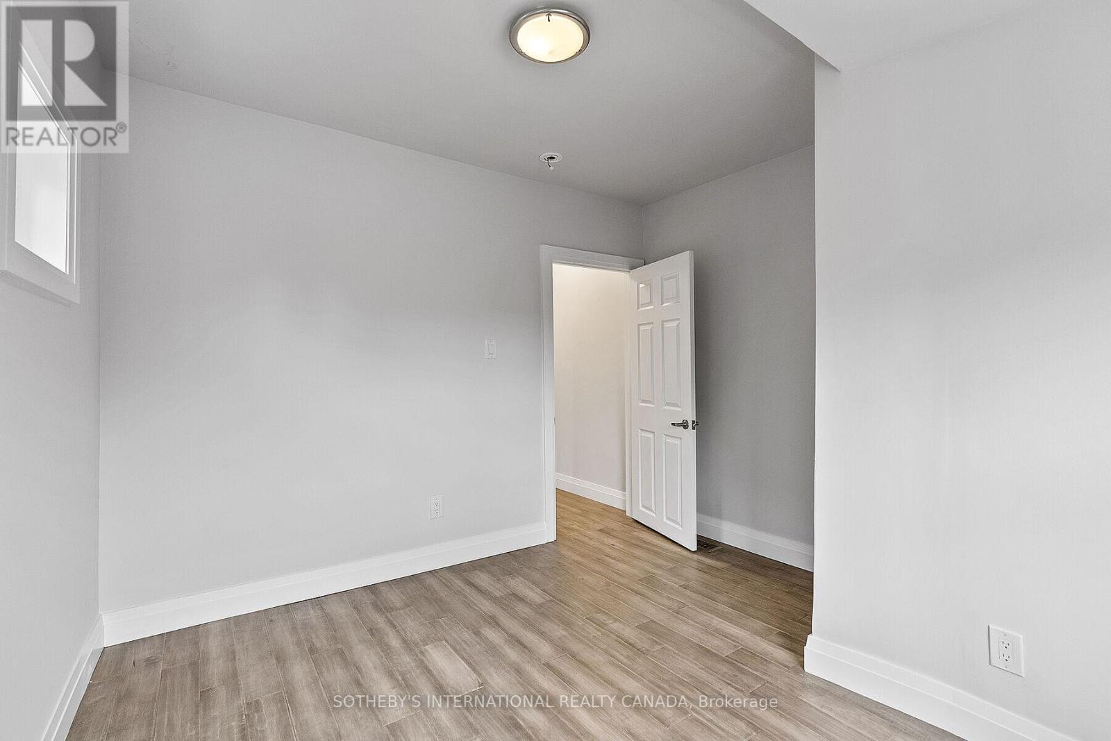 375 Westmoreland Avenue, Toronto, Ontario  M6H 3A6 - Photo 17 - W12545978